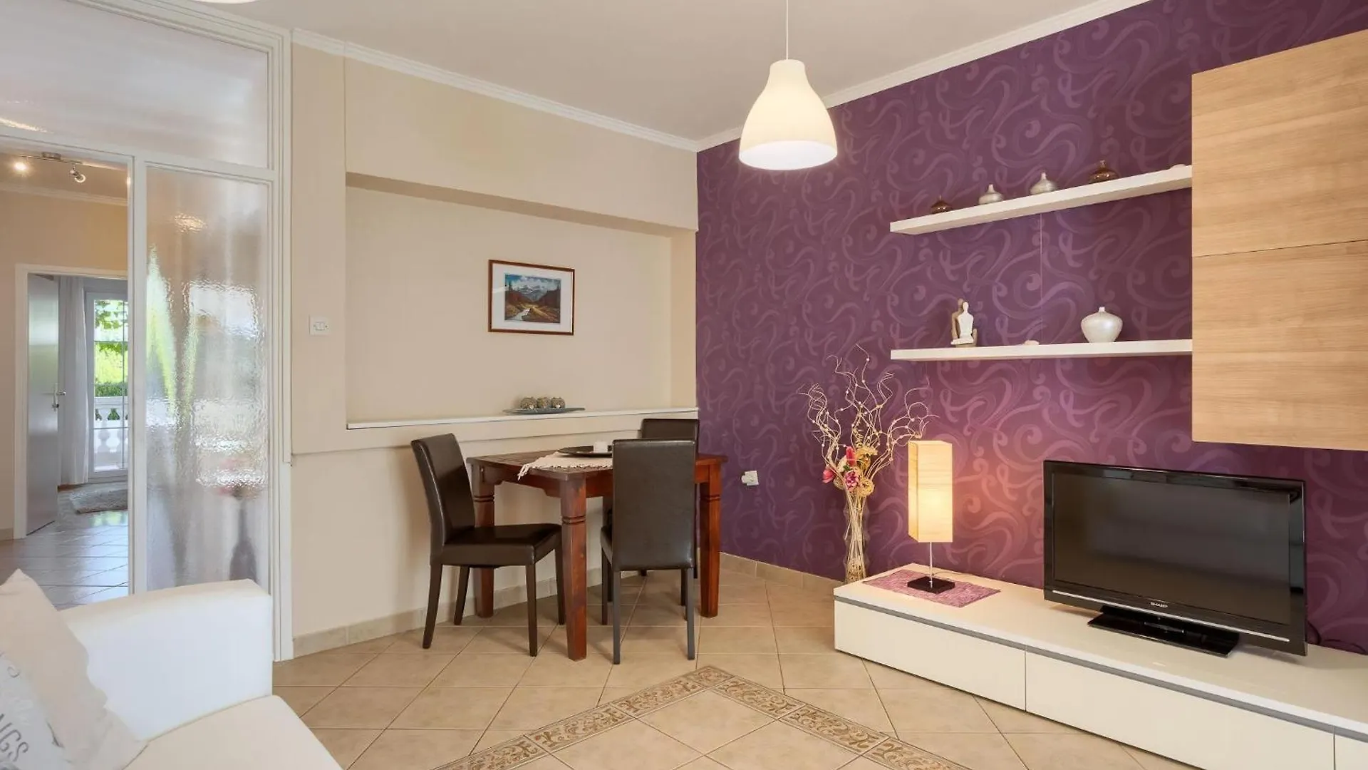 Klimatisierte Wohnung In Spadici Mit Parkplatz Porec Croatia