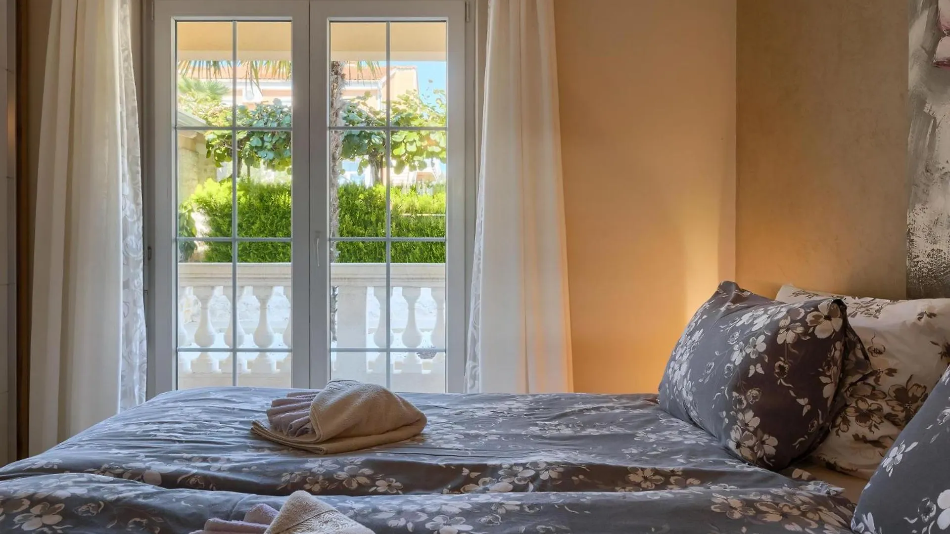 Klimatisierte Wohnung In Spadici Mit Parkplatz Porec