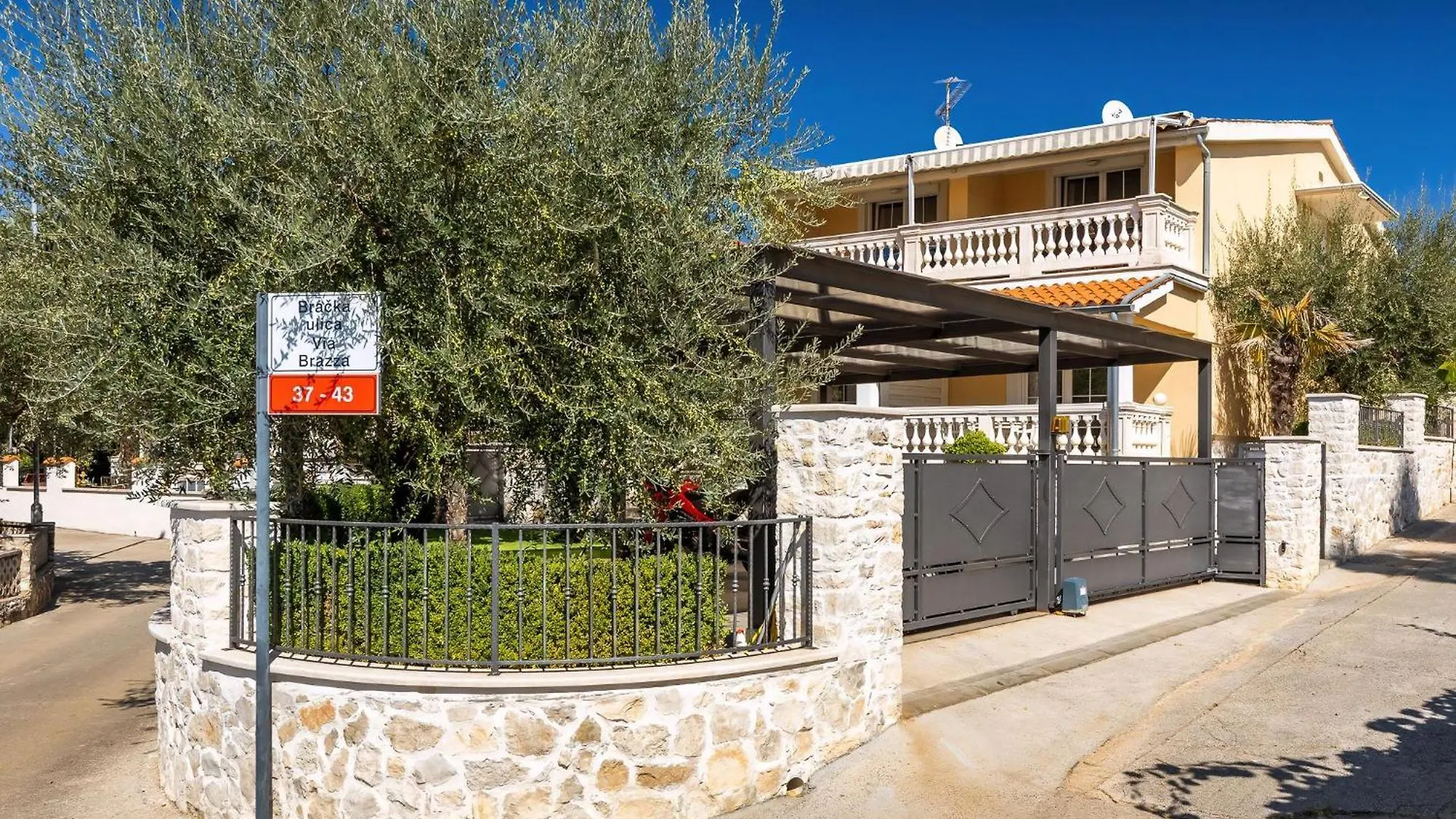 Klimatisierte Wohnung In Spadici Mit Parkplatz Porec 0*,  Croatia